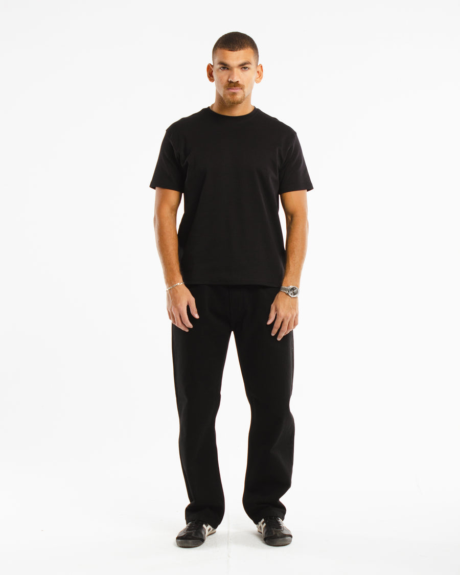 REGULAR FIT T-SHIRT Black